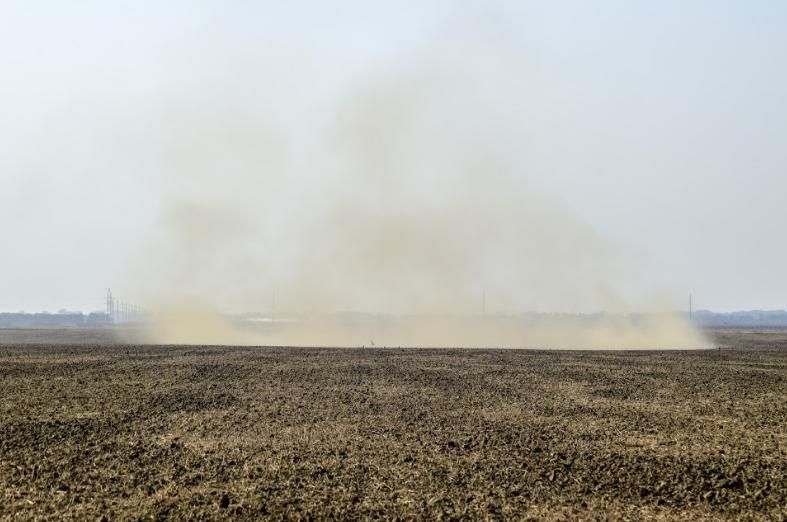 Украина теряет почвы из-за ветровой эрозии | MIZEZ