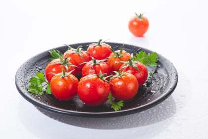 Европейские покупатели предпочитают мини-томаты